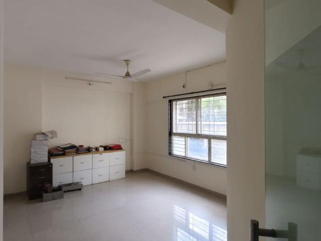 Resale | 3 BHK 1750 Sq.Ft. Apartment in Padmavilas Apartments