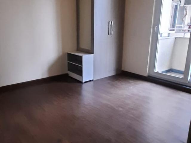 Resale | 3 BHK 1760 Sq.Ft. Apartment in BPTP Park Generations