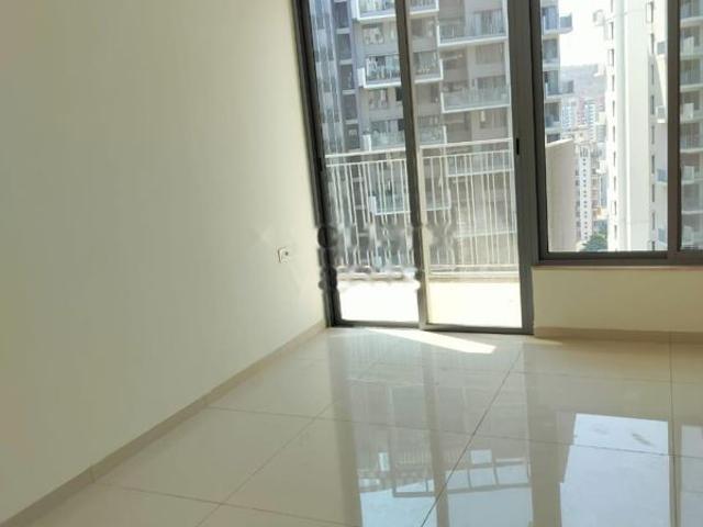 Resale | 3 BHK 1781 Sq.Ft. Apartment in Kalpataru Jade Residences