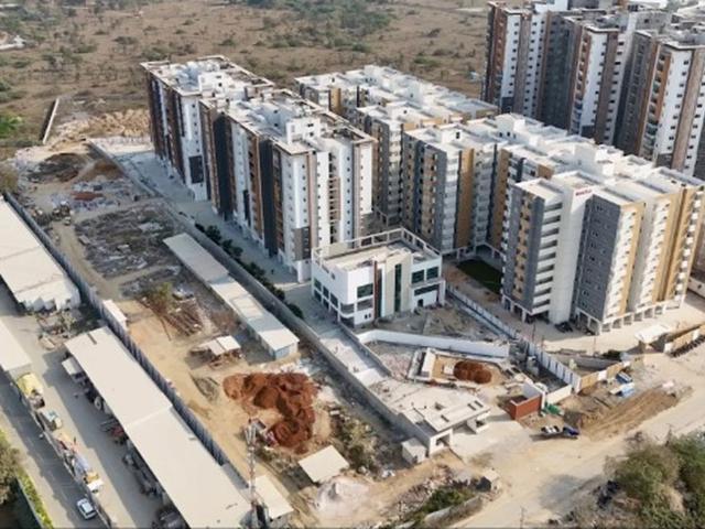 Resale | 3 BHK 1787 Sq.Ft. Apartment in Aparna Cyber On
