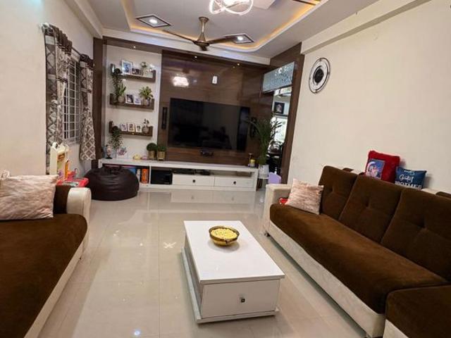 Resale | 3 BHK 1790 Sq.Ft. Apartment in Akruthi Srinivasam