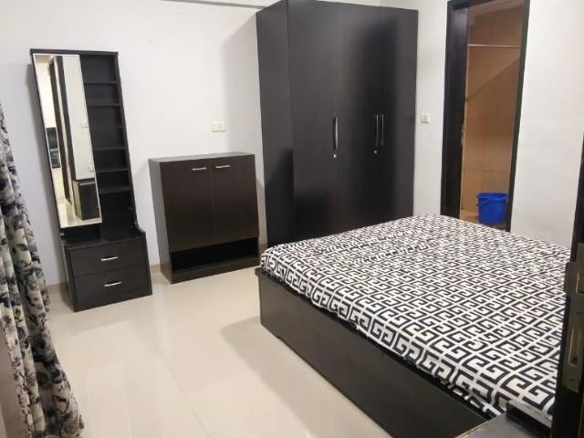 Resale | 3 BHK 1700 Sq.Ft. Apartment in Clover Citadel