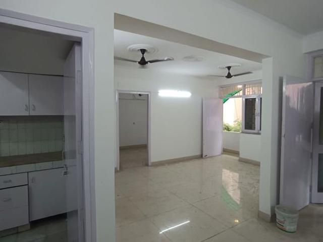 Resale | 3 BHK 1700 Sq.Ft. Apartment in Sector 12 Dwarka