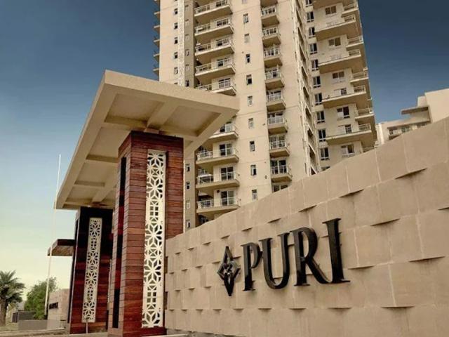 Resale | 3 BHK 1700 Sq.Ft. Apartment in Puri Diplomatic Greens Phase I
