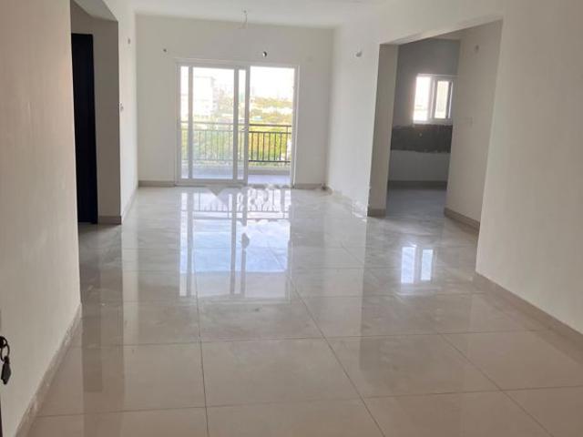 Resale | 3 BHK 1701 Sq.Ft. Apartment in Praneeth Pranav Solitaire