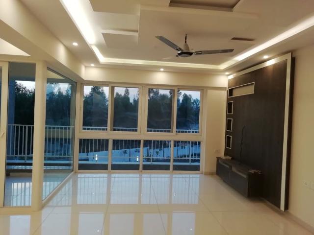 Resale | 3 BHK 1707 Sq.Ft. Apartment in Sobha Lake Garden