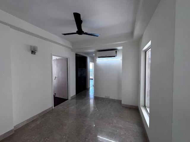 Resale | 3 BHK + 1704 Sq.Ft. Apartment in Tulip Yellow