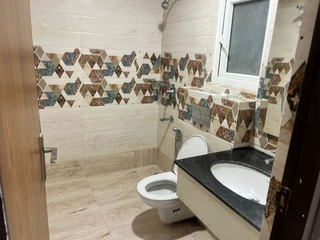 Resale | 3 BHK + 1725 Sq.Ft. Apartment in Omaxe New Chandigarh