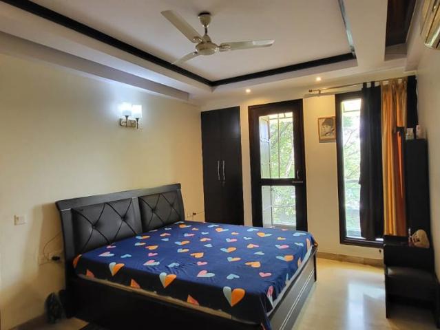 Resale | 3 BHK + 1850 Sq.Ft. Apartment in Safdarjung Enclave