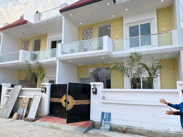 Resale | 3 BHK 1850 Sq.Ft. Independent House in Deva Road