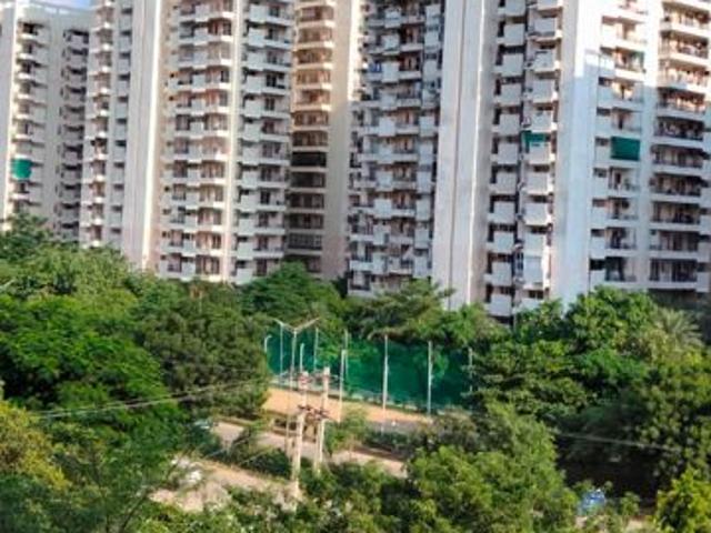Resale | 3 BHK 1857 Sq.Ft. Apartment in Puri Pranayam