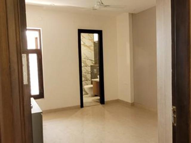 Resale | 3 BHK 1857 Sq.Ft. Apartment in Puri Pranayam