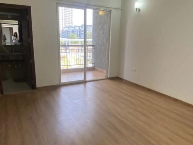 Resale | 3 BHK + 1855 Sq.Ft. Apartment in Godrej Meridien