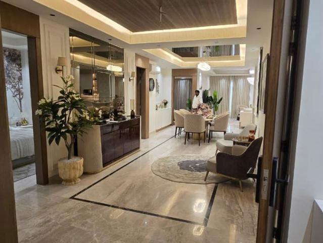 Resale | 3 BHK 1855 Sq.Ft. Apartment in Sector 90