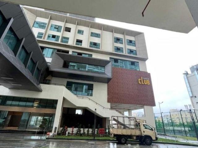 Resale | 3 BHK 1860 Sq.Ft. Apartment in Lansum El Dorado