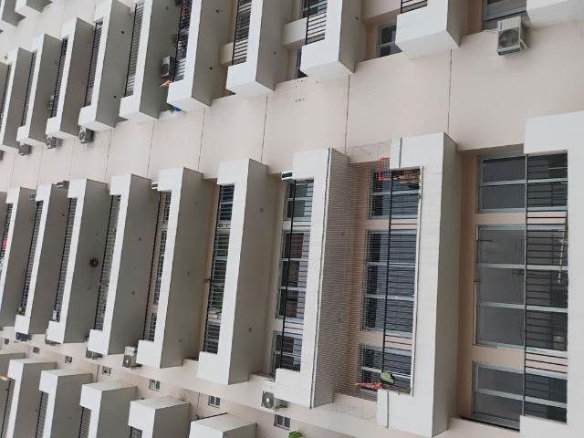 Resale | 3 BHK 1875 Sq.Ft. Apartment in Gomti Nagar