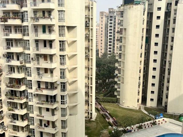 Resale | 3 BHK 1875 Sq.Ft. Apartment in Parsvnath Planet Plaza