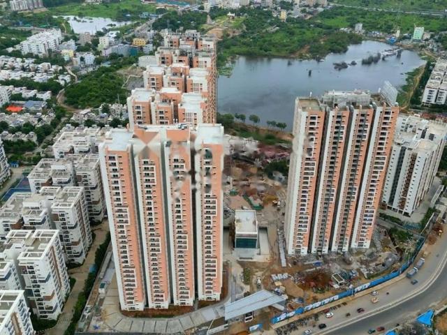 Resale | 3 BHK 1880 Sq.Ft. Apartment in Honer Aquantis