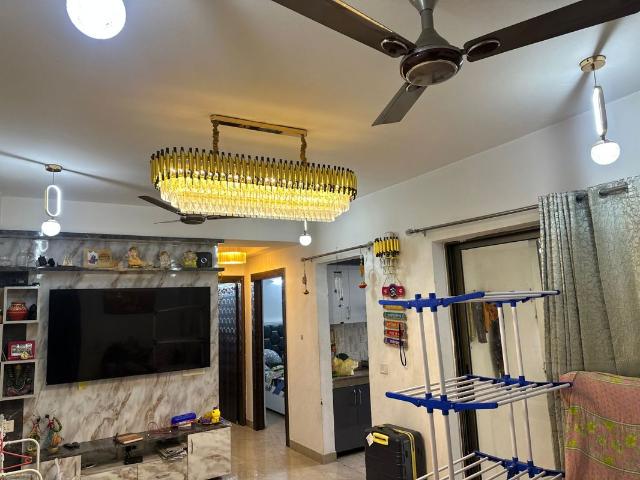 Resale | 3 BHK 1895 Sq.Ft. Apartment in Apex Athena