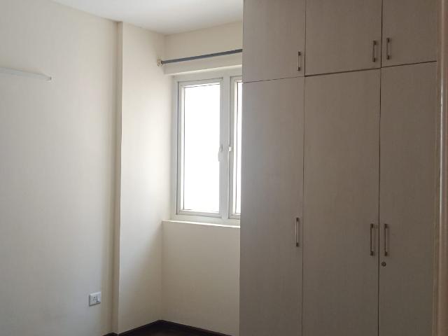 Resale | 3 BHK + 1800 Sq.Ft. Apartment in BPTP Spacio