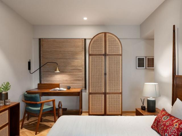Resale | 3 BHK 1800 Sq.Ft. Apartment in Brigade Paramount