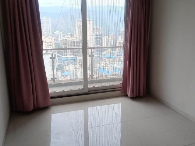 Resale | 3 BHK 1800 Sq.Ft. Apartment in Galaxy Greenwoods
