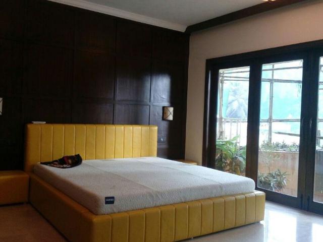 Resale | 3 BHK 1800 Sq.Ft. Apartment in Nibbana Apartments