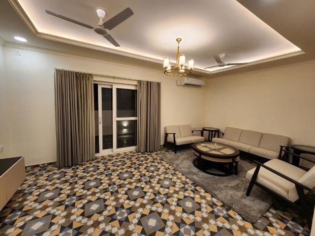 Resale | 3 BHK 1800 Sq.Ft. Apartment in Sarita Vihar