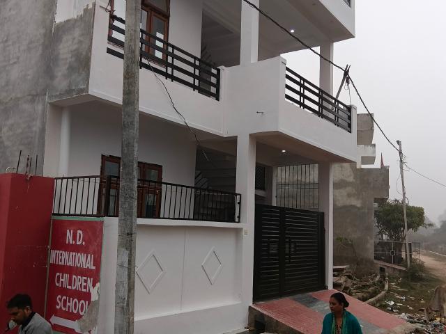 Resale | 3 BHK 1800 Sq.Ft. Independent House in Gomti Nagar
