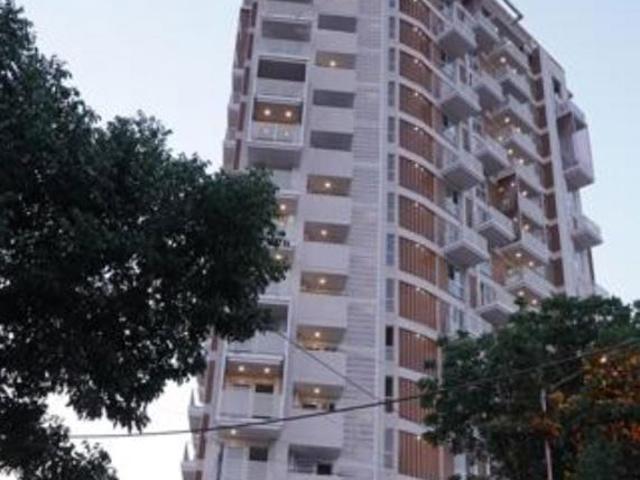 Resale | 3 BHK 1813 Sq.Ft. Apartment in Unishire Belvedere Premia