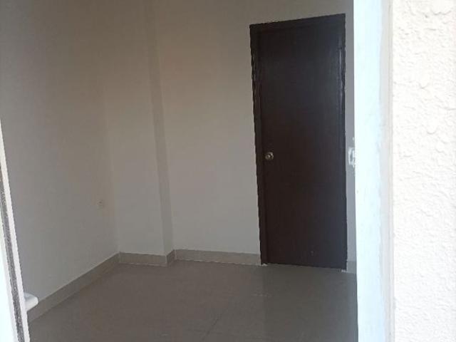 Resale | 3 BHK + 1810 Sq.Ft. Apartment in Bestech Park View Ananda
