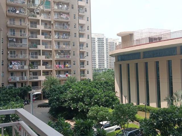 Resale | 3 BHK 1814 Sq.Ft. Apartment in BPTP Park Street