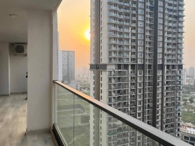 Resale | 3 BHK 1828 Sq.Ft. Apartment in M3M Heights