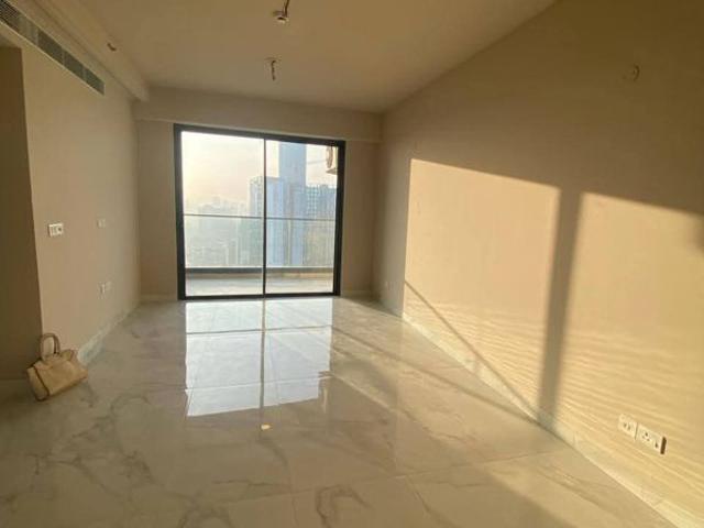 Resale | 3 BHK + 1828 Sq.Ft. Apartment in M3M Sky City