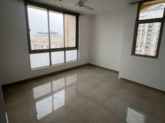 Resale | 3 BHK 1835 Sq.Ft. Apartment in Hiranandani Estate Rodas Enclave