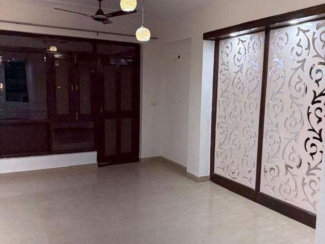 Resale | 3 BHK 1943 Sq.Ft. Apartment in M3M Woodshire