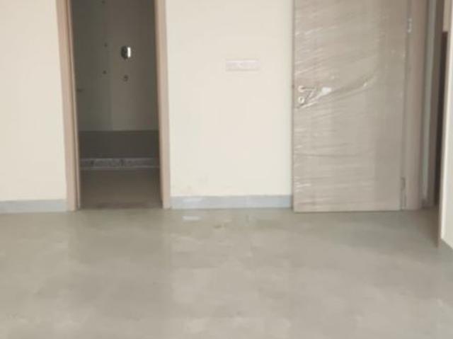 Resale | 3 BHK 1941 Sq.Ft. Apartment in DLF Express Greens