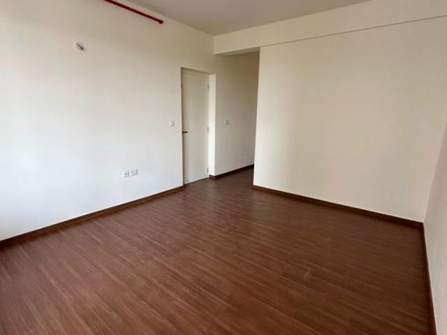 Resale | 3 BHK 1942 Sq.Ft. Apartment in Salarpuria Aqua Vista