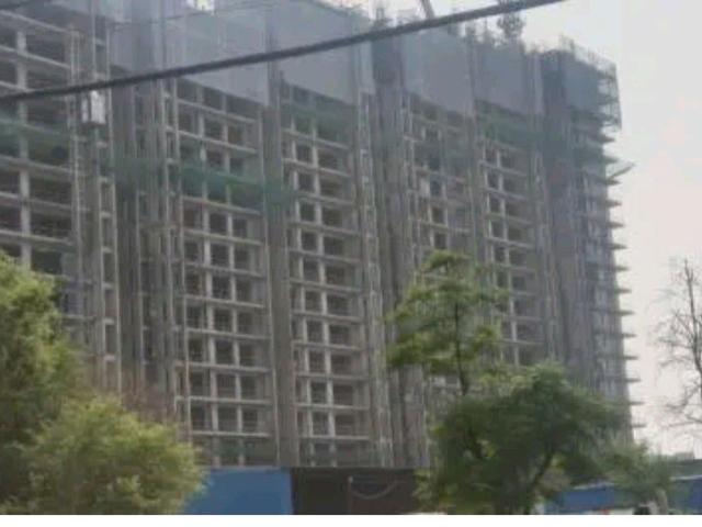 Resale | 3 BHK 1945 Sq.Ft. Apartment in Conscient Parq