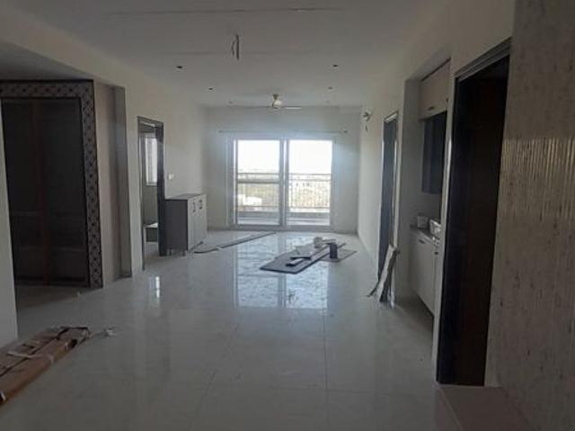 Resale | 3 BHK + 1950 Sq.Ft. Apartment in Osman Nagar