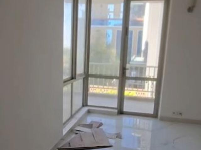 Resale | 3 BHK + 1950 Sq.Ft. Apartment in Pioneer Park Phase 1