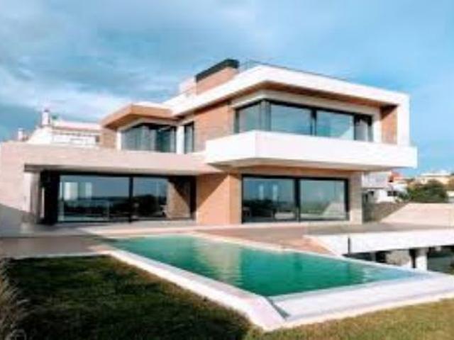 Resale | 3 BHK 195 Sq.Yd. Villa in Wave City