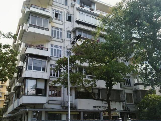 Resale | 3 BHK + 1996 Sq.Ft. Apartment in Mistry Court