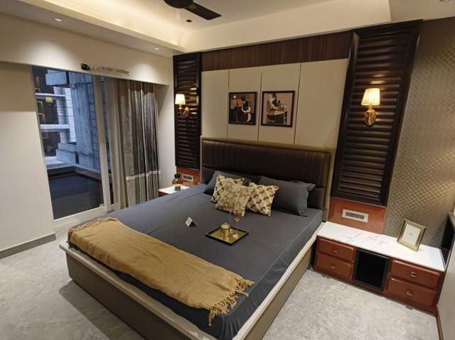 Resale | 3 BHK 1903 Sq.Ft. Apartment in Vinayak Homes Mansarovar