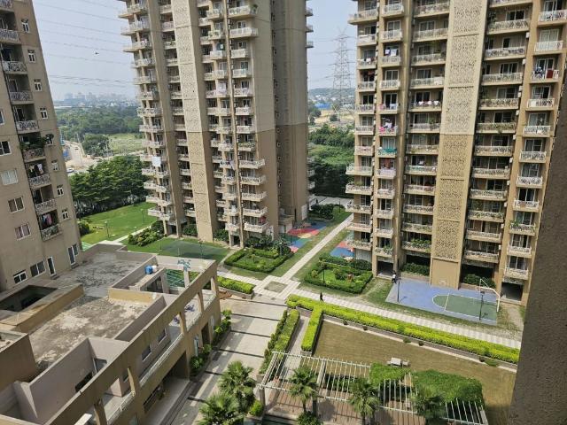 Resale | 3 BHK + 1900 Sq.Ft. Apartment in Capital Residency 360