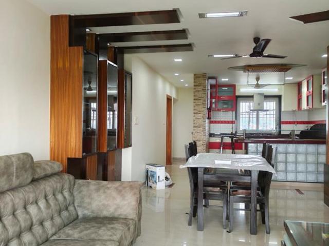 Resale | 3 BHK 1900 Sq.Ft. Apartment in Galaxy Homes