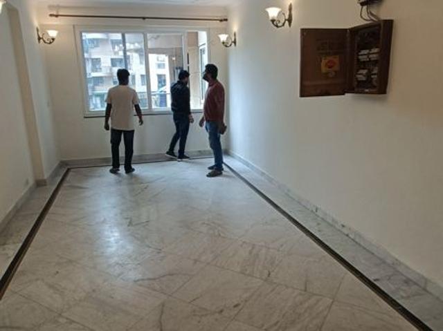 Resale | 3 BHK 1900 Sq.Ft. Apartment in Dwarka