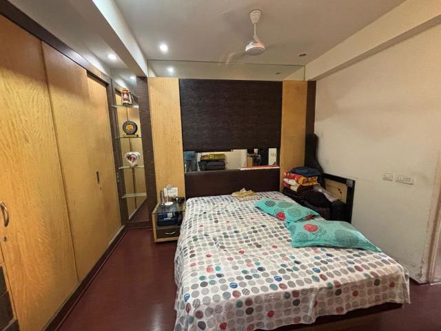 Resale | 3 BHK + 1900 Sq.Ft. Apartment in SNN Raj Lakeview