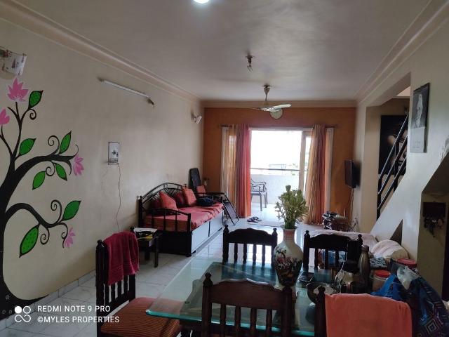 Resale | 3 BHK + 1900 Sq.Ft. Apartment in Parmar Park Phase II