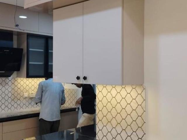 Resale | 3 BHK + 1915 Sq.Ft. Apartment in Lansum Eden Gardens